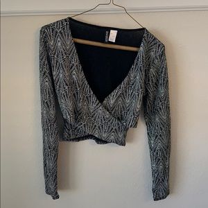 Sparkly crop top long sleeve